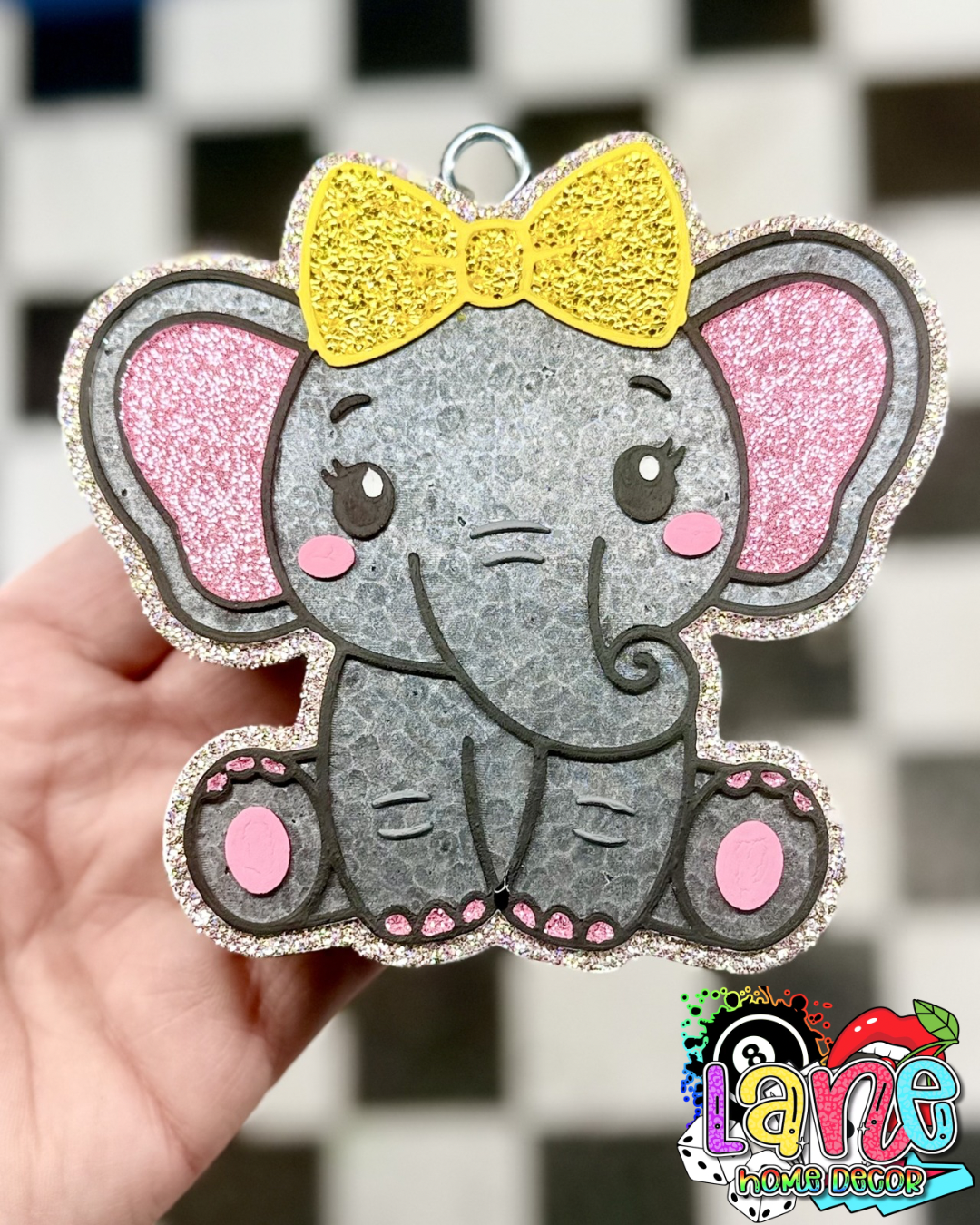 Elephant w/bow RTS • Waikiki beach coconut