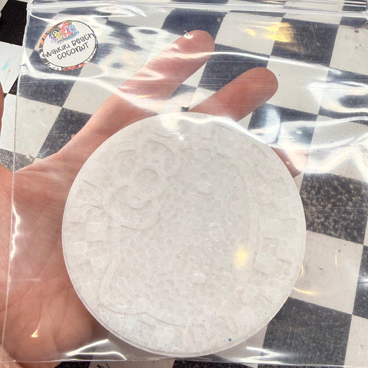 Check hello kitty circle • Waikiki beach coconut