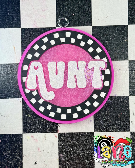 Custom check aunt circle