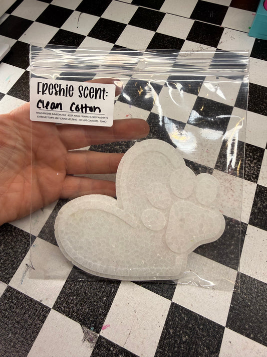 Paw w/heart • clean cotton