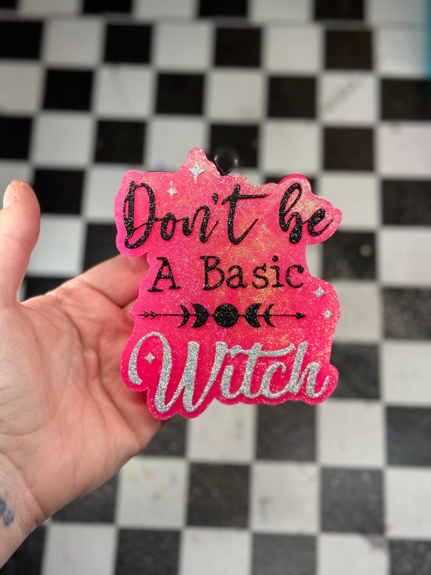 Don’t be a basic witch RTS •  bow ties & bourbon
