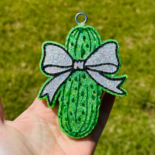 Custom Pickle With Bow
